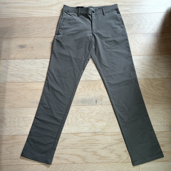 Banana Republic slacks flat front - Picture 1 of 3